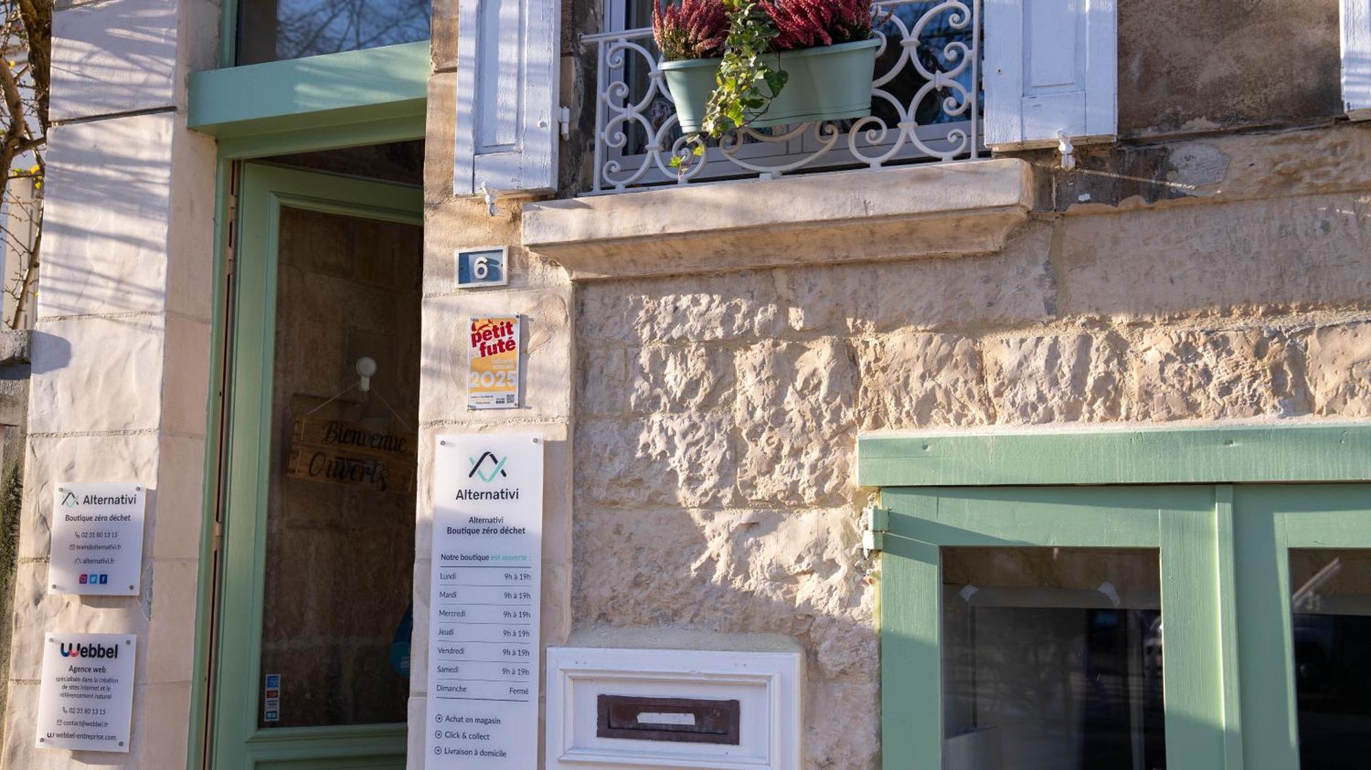 Hotel Au Coeur Du Quartier Historique - Maison Alternativi Caen